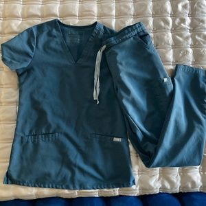 Figs scrub set- Dark Harbor size XXS